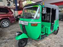 Bajaj 4 Stroke 2007 Three Wheel