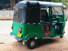 Bajaj 4 Stroke 2007 Three Wheel