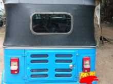Bajaj 4 Stroke 2007 Three Wheel