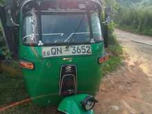 Bajaj 4 Stroke 2007 Three Wheel