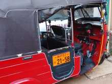 Bajaj 4 Stroke 2007 Three Wheel