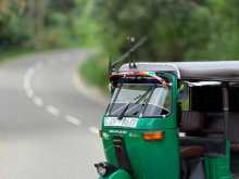 Bajaj 4 Stroke 2008 Three Wheel