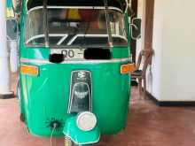Bajaj 4 Stroke 2008 Three Wheel