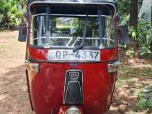 Bajaj 4 Stroke 2008 Three Wheel