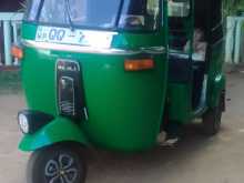 Bajaj 4 Stroke 2008 Three Wheel