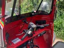 Bajaj 4 Stroke 2009 Three Wheel