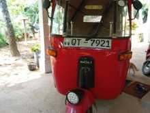 Bajaj 4 Stroke 2009 Three Wheel