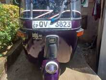 Bajaj 4 Stroke 2009 Three Wheel