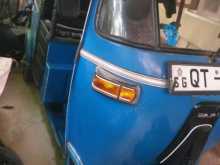 Bajaj 4 Stroke 2009 Three Wheel