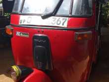 Bajaj 4 Stroke 2009 Three Wheel