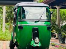 Bajaj 4 Stroke 2009 Three Wheel