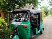 Bajaj 4 Stroke 2009 Three Wheel