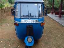 Bajaj 4 Stroke 2009 Three Wheel