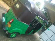 Bajaj 4 Stroke 2009 Three Wheel