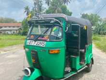 Bajaj 4 Stroke 2009 Three Wheel