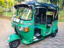 Bajaj 4 Stroke 2009 Three Wheel