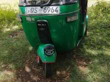 Bajaj 4 Stroke 2009 Three Wheel