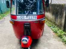 Bajaj 4 Stroke 2009 Three Wheel
