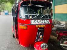 Bajaj 4 Stroke 2009 Three Wheel