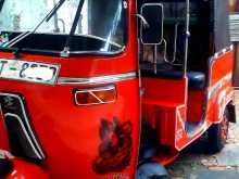 Bajaj 4 Stroke Three Weel 2009 Three Wheel