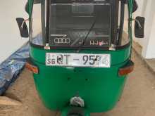 Bajaj 4 Stroke 2009 Three Wheel