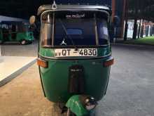 Bajaj 4 Stroke 2009 Three Wheel