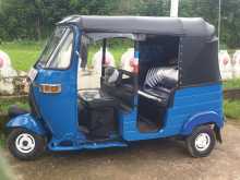 Bajaj 4 Stroke 2009 Three Wheel