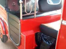 https://riyasewana.com/uploads/bajaj-4-stroke-2009-718293712994.jpg
