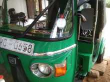 Bajaj 4 Stroke 2010 Three Wheel