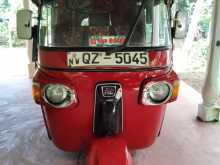 Bajaj 4 Stroke 2010 Three Wheel