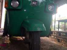 Bajaj 4 Stroke 2010 Three Wheel