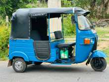 Bajaj 4 Stroke 2010 Three Wheel