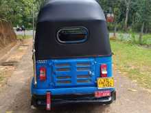 Bajaj 4 Stroke 2010 Three Wheel