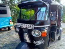 Bajaj 4 Stroke 2010 Three Wheel
