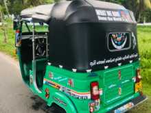 https://riyasewana.com/uploads/bajaj-4-stroke-2010-157195612443.jpg