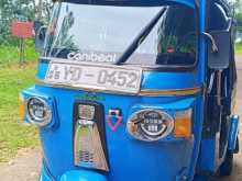 Bajaj 4 Stroke 2010 Three Wheel