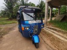 Bajaj 4 Stroke 2010 Three Wheel