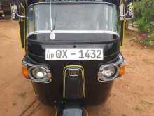 Bajaj 4 Stroke 2010 Three Wheel
