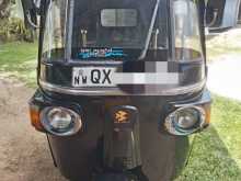 Bajaj 4 Stroke 2010 Three Wheel