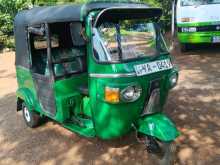 Bajaj 4 Stroke 2010 Three Wheel