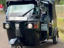 Bajaj 4 Stroke 2010 Three Wheel