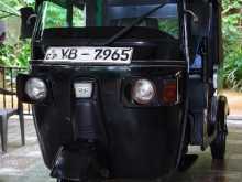 Bajaj 4 Stroke 2010 Three Wheel