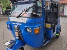 Bajaj 4 Stroke 2010 Three Wheel