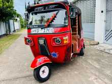 Bajaj 4 Stroke 2010 Three Wheel