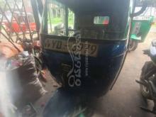 Bajaj 4 Stroke 2010 Three Wheel