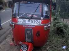 Bajaj 4 Stroke 2010 Three Wheel