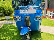 Bajaj 4 Stroke 2010 Three Wheel