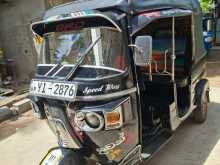 Bajaj 4 Stroke 2010 Three Wheel