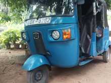 Bajaj 4 Stroke 2010 Three Wheel