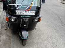 Bajaj 4 Stroke 2010 Three Wheel